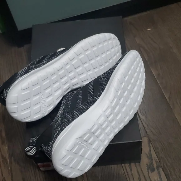 NIB Adidas Lite Racer Byd Men's Shoes - Picture 4 of 8